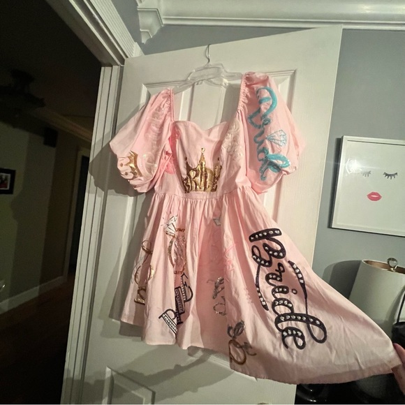 Queen of Sparkles light pink Bride dress size small - Picture 5 of 6